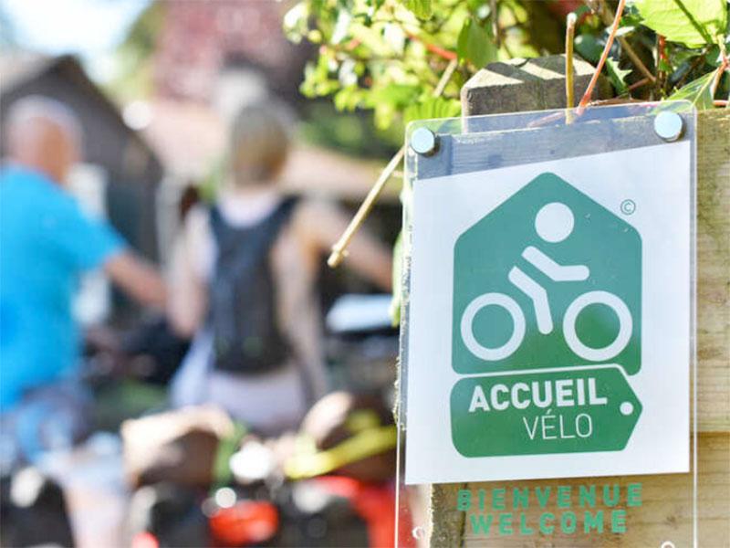 Accueil vélo, label guaranteeing a welcome and quality service for cyclists along cycle routes